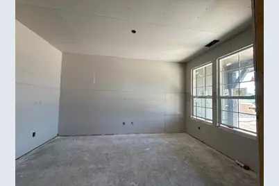 205 Oak Grove Way, Springtown, TX 76082 - Photo 5