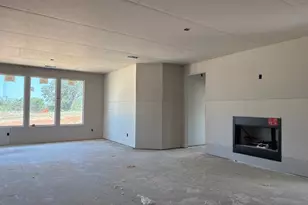 205 Oak Grv Wy, Springtown, TX 76082 - Photo 11