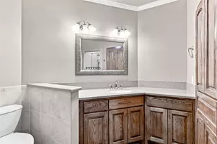 1550 Oak Creek Dr, Lewisville, TX 75077 - Photo 21