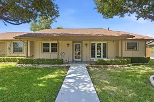 1550 Oak Creek Dr, Lewisville, TX 75077 - Photo 3