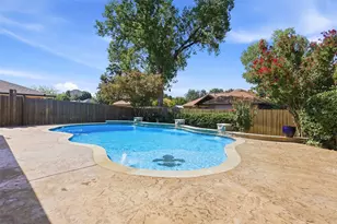 1550 Oak Creek Dr, Lewisville, TX 75077 - Photo 11