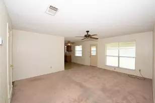 6412 Rebecca Ln, Watauga, TX 76148 - Photo 7