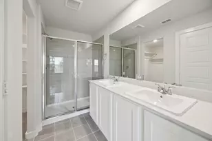 10524 Colonial Heights Ln, Fort Worth, TX 76179 - Photo 17