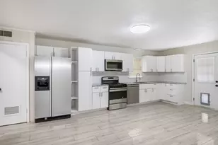 2320 N Edgewood Terrace, Fort Worth, TX 76103 - Photo 11