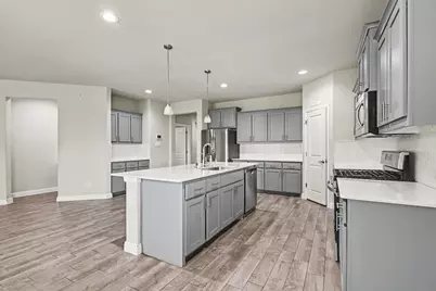 540 Dunmore Drive, Fort Worth, TX 76052 - Photo 13