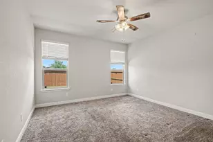 540 Dunmore Dr, Fort Worth, TX 76052 - Photo 17
