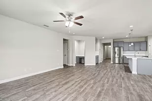 540 Dunmore Dr, Fort Worth, TX 76052 - Photo 5