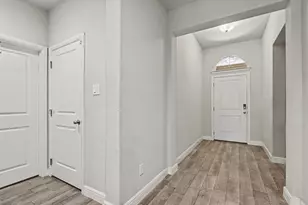 540 Dunmore Dr, Fort Worth, TX 76052 - Photo 3