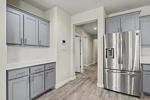 540 Dunmore Dr, Fort Worth, TX 76052 - Photo 11