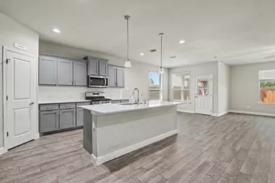 540 Dunmore Drive, Fort Worth, TX 76052 - Photo 9