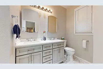 911 Azalia Drive, Lewisville, TX 75067 - Photo 19