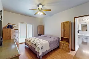 911 Azalia Dr, Lewisville, TX 75067 - Photo 15