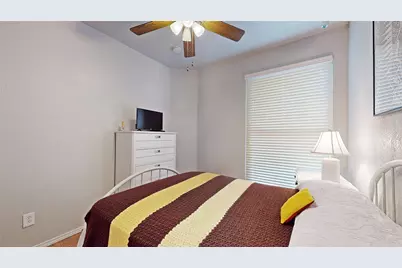 911 Azalia Drive, Lewisville, TX 75067 - Photo 23