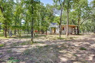 3131 Trailwood Dr E, Burleson, TX 76028 - Photo 39