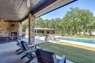 3131 Trailwood Dr E, Burleson, TX 76028 - Photo 37