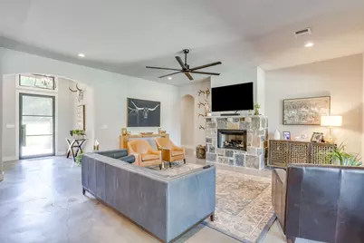 3131 Trailwood Drive E, Burleson, TX 76028 - Photo 9