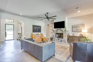 3131 Trailwood Dr E, Burleson, TX 76028 - Photo 9