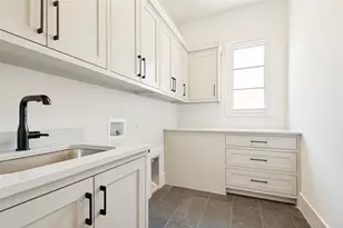 820 Edgefield Rd, Fort Worth, TX 76107 - Photo 27