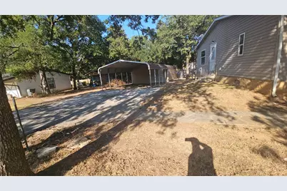 100 Live Oak Street, Sanctuary, TX 76020 - Photo 3