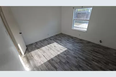 833 James Street, Azle, TX 76020 - Photo 19