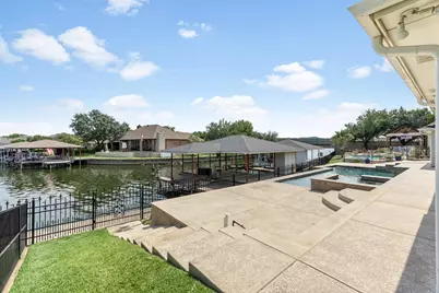 1003 Cliff Swallow Drive, Granbury, TX 76048 - Photo 29