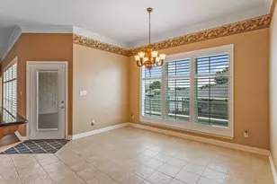 1003 Cliff Swallow Dr, Granbury, TX 76048 - Photo 11