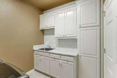 1003 Cliff Swallow Drive, Granbury, TX 76048 - Photo 23