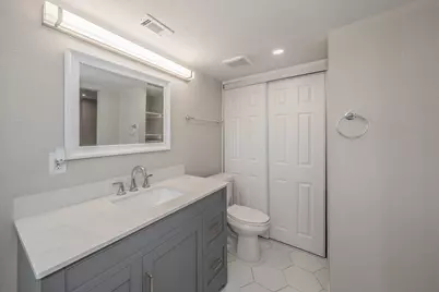 5757 Martel Avenue #B08, Dallas, TX 75206 - Photo 11