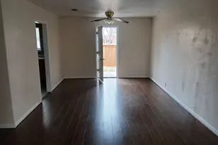 112 N Hatcher Ave, Lewisville, TX 75057 - Photo 15