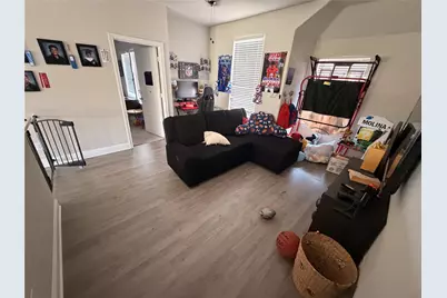1714 Rosewood Street, Grand Prairie, TX 75050 - Photo 9