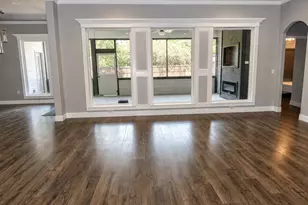 6617 Sunshine Valley Dr, Arlington, TX 76016 - Photo 7