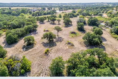 7930 Boswell Court, Lipan, TX 76462 - Photo 17