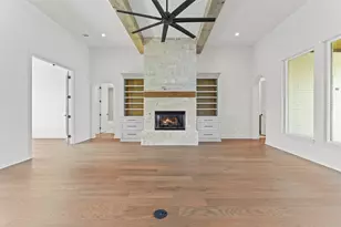 509 Acorn Trl, Granbury, TX 76049 - Photo 7