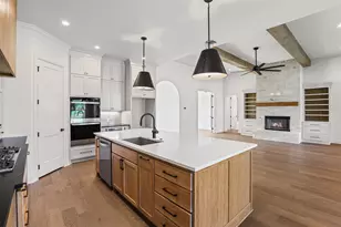 509 Acorn Trl, Granbury, TX 76049 - Photo 17