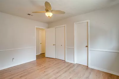 2617 Magnolia Drive, Irving, TX 75062 - Photo 21