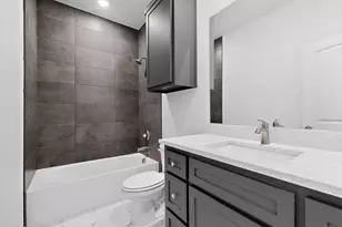 4523 Metropolitan Ave, Dallas, TX 75210 - Photo 13