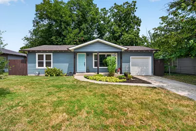 1006 Poindexter Avenue, Cleburne, TX 76033 - Photo 1