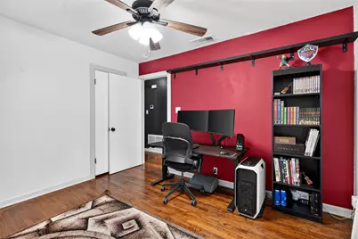 1006 Poindexter Avenue, Cleburne, TX 76033 - Photo 19