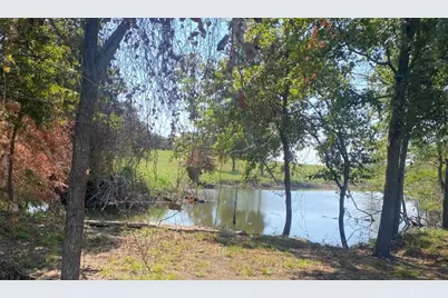 305 Sailview Court, Honey Grove, TX 75446 - Photo 3
