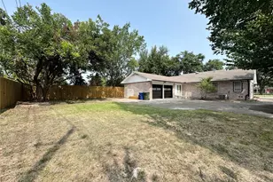 1814 Walnut Ave, Carrollton, TX 75006 - Photo 33