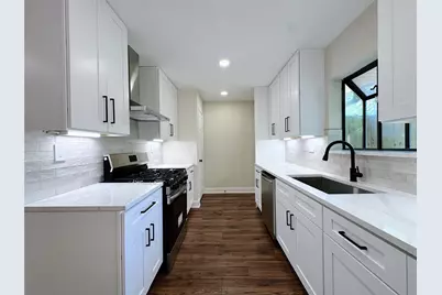 1814 Walnut Avenue, Carrollton, TX 75006 - Photo 13