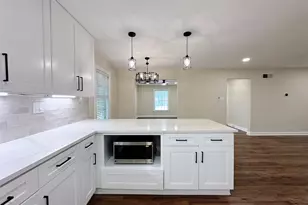 1814 Walnut Ave, Carrollton, TX 75006 - Photo 5