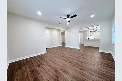 1814 Walnut Avenue, Carrollton, TX 75006 - Photo 7