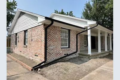1814 Walnut Avenue, Carrollton, TX 75006 - Photo 3