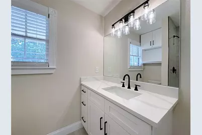 1814 Walnut Avenue, Carrollton, TX 75006 - Photo 23