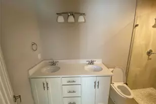 2032 Kings Rd, Carrollton, TX 75007 - Photo 7