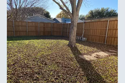 2032 Kings Road, Carrollton, TX 75007 - Photo 11