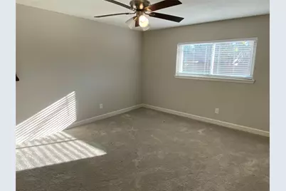 2032 Kings Road, Carrollton, TX 75007 - Photo 5