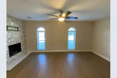 2032 Kings Road, Carrollton, TX 75007 - Photo 3