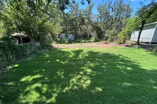 622 E Woodard St, Denison, TX 75021 - Photo 17